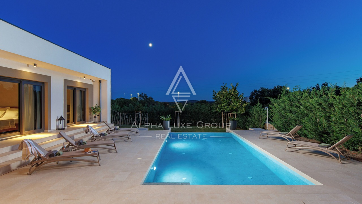 Istra, Rovinj: Moderna luksuzna pritlična vila