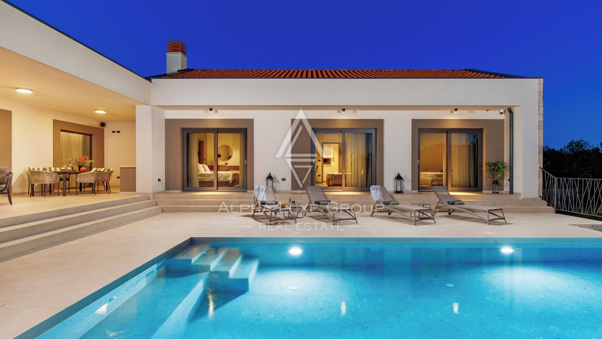 Istra, Rovinj: Moderna luksuzna pritlična vila