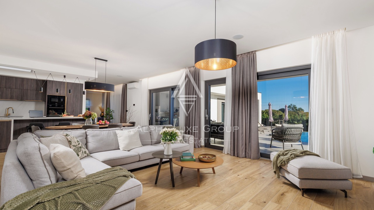 Istra, Rovinj: Moderna luksuzna pritlična vila