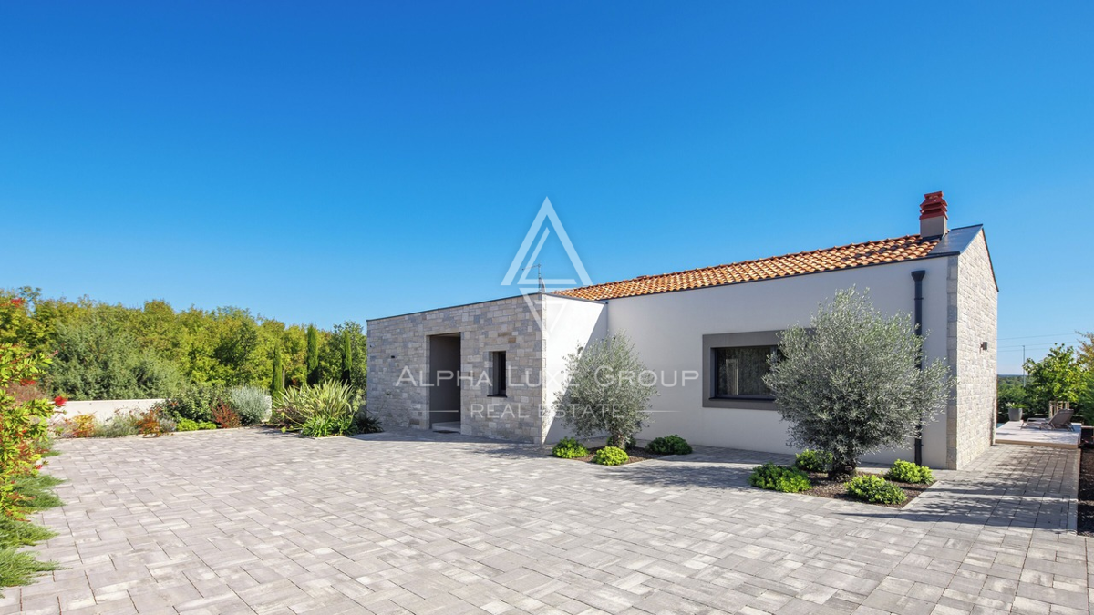 Istra, Rovinj: Moderna luksuzna pritlična vila