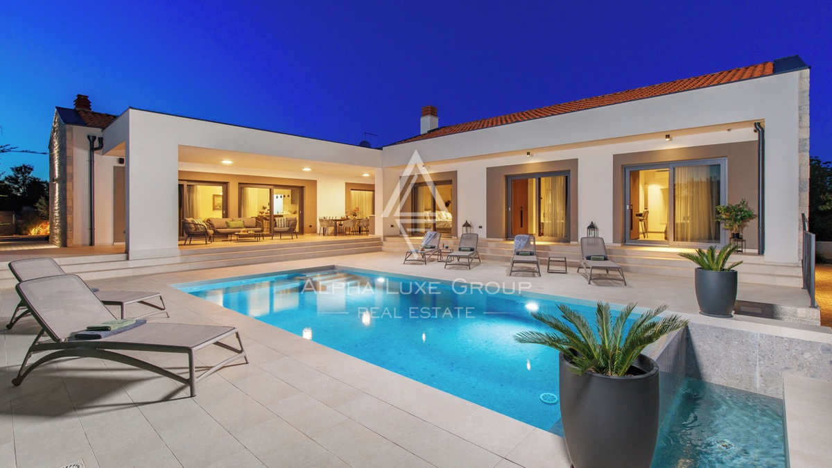 Istra, Rovinj: Moderna luksuzna pritlična vila