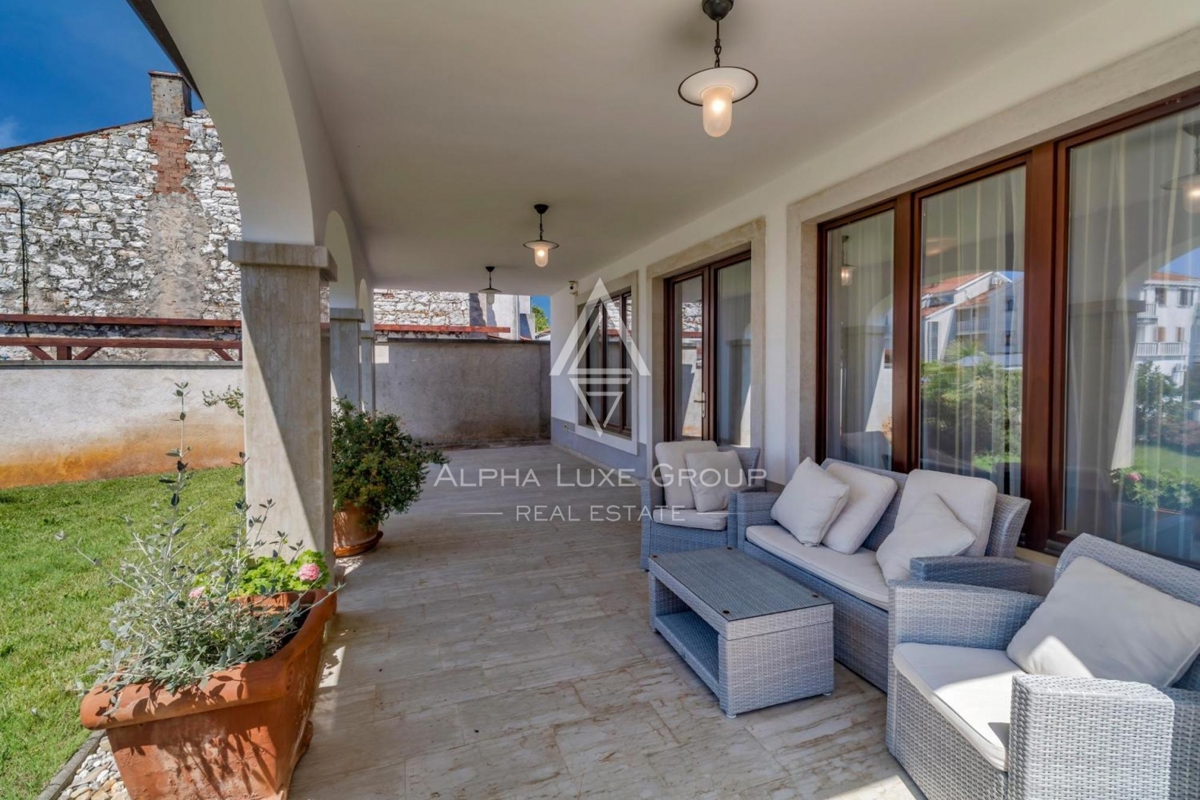 Istra, Umag – Elegantna hiša z razgledom na morje