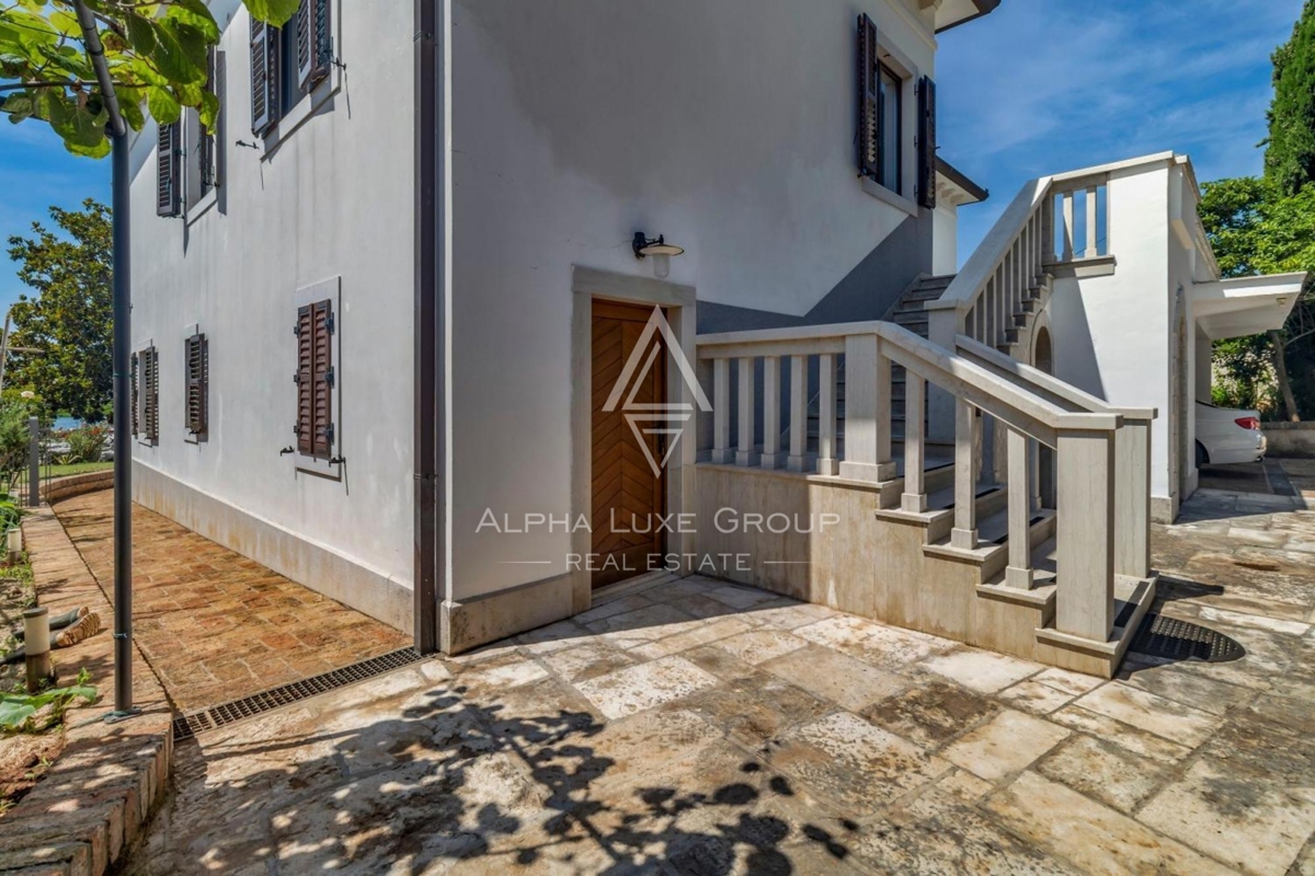 Istra, Umag – Elegantna hiša z razgledom na morje