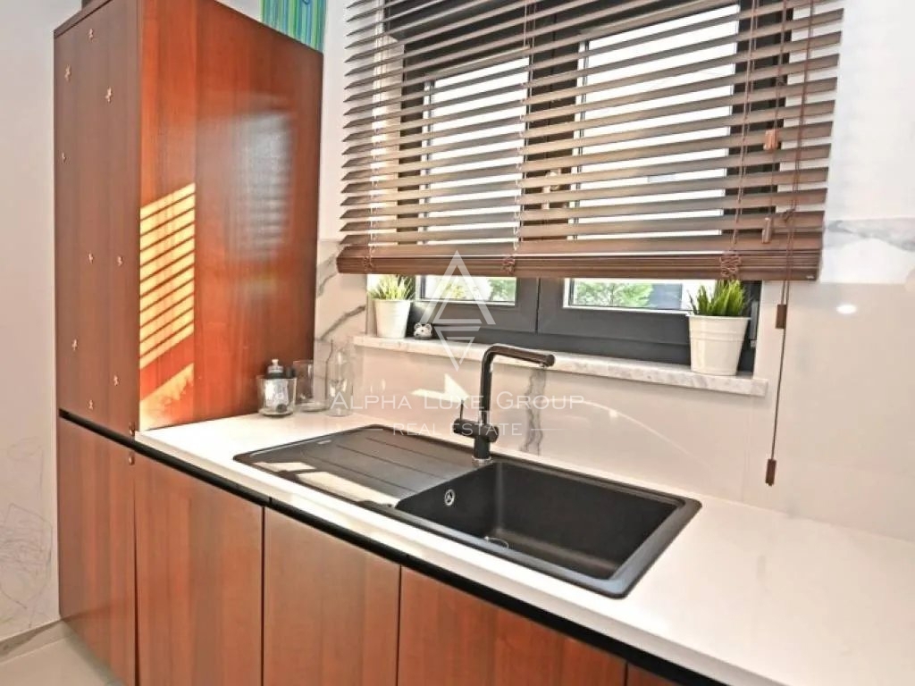 Istra, Poreč – pametna hiša z vrtom in jacuzzijem