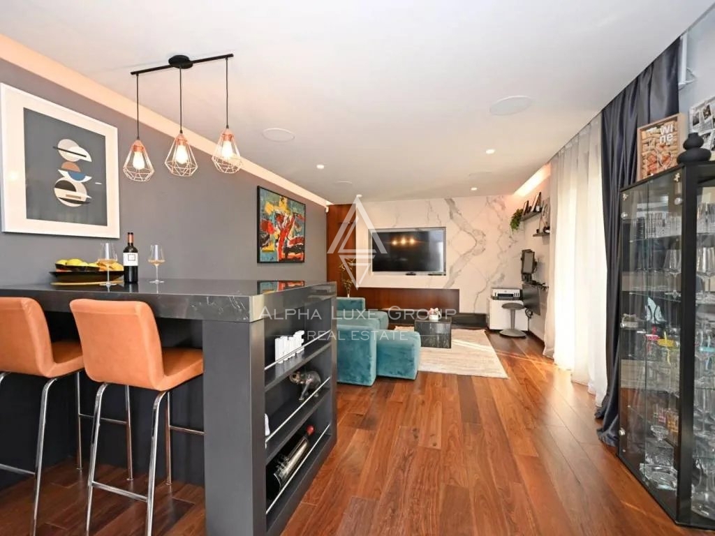 Istra, Poreč – pametna hiša z vrtom in jacuzzijem