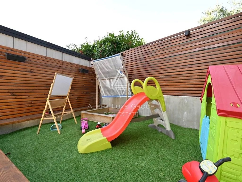 Istra, Poreč – pametna hiša z vrtom in jacuzzijem