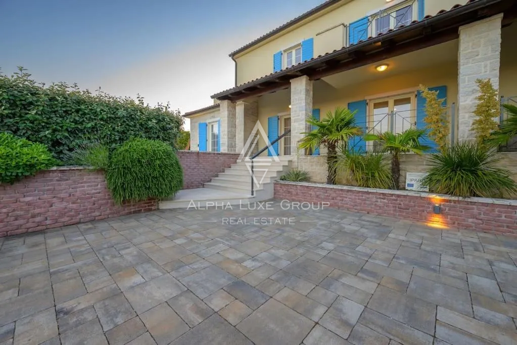 Istra, Rebići: Elegantna vila z bazenom in intimo