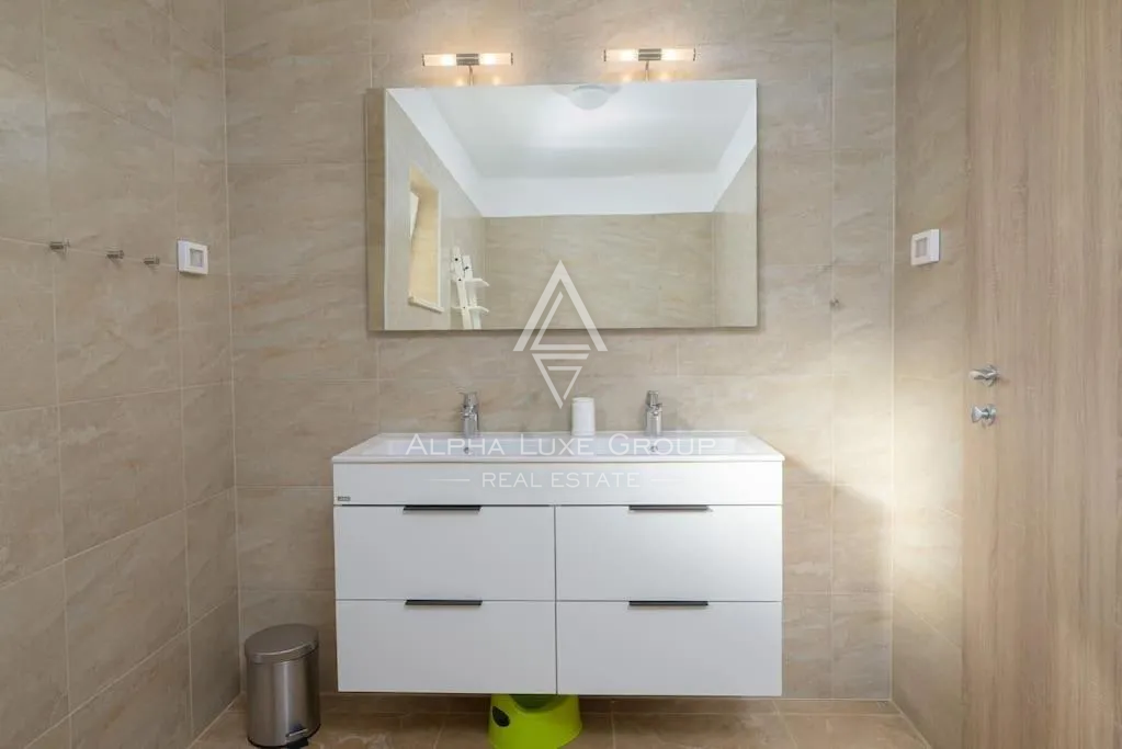 Istra, Rebići: Elegantna vila z bazenom in intimo