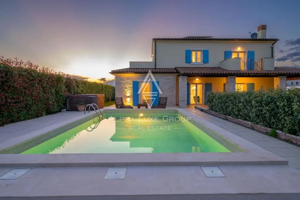 Istra, Rebići: Elegantna vila z bazenom in intimo