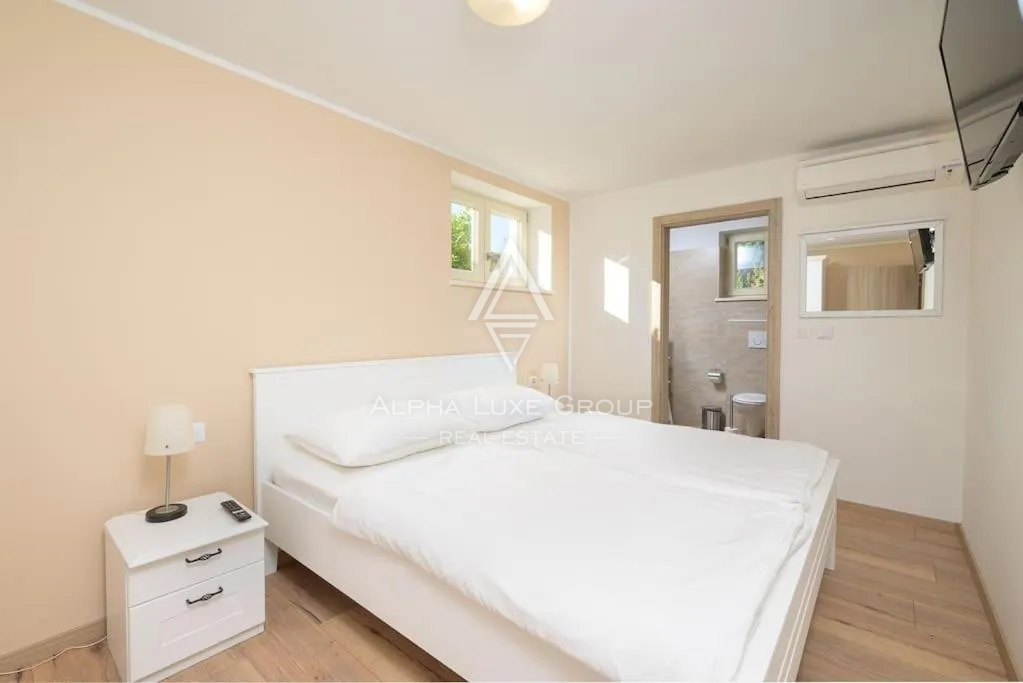 Istra, Rebići: Elegantna vila z bazenom in intimo