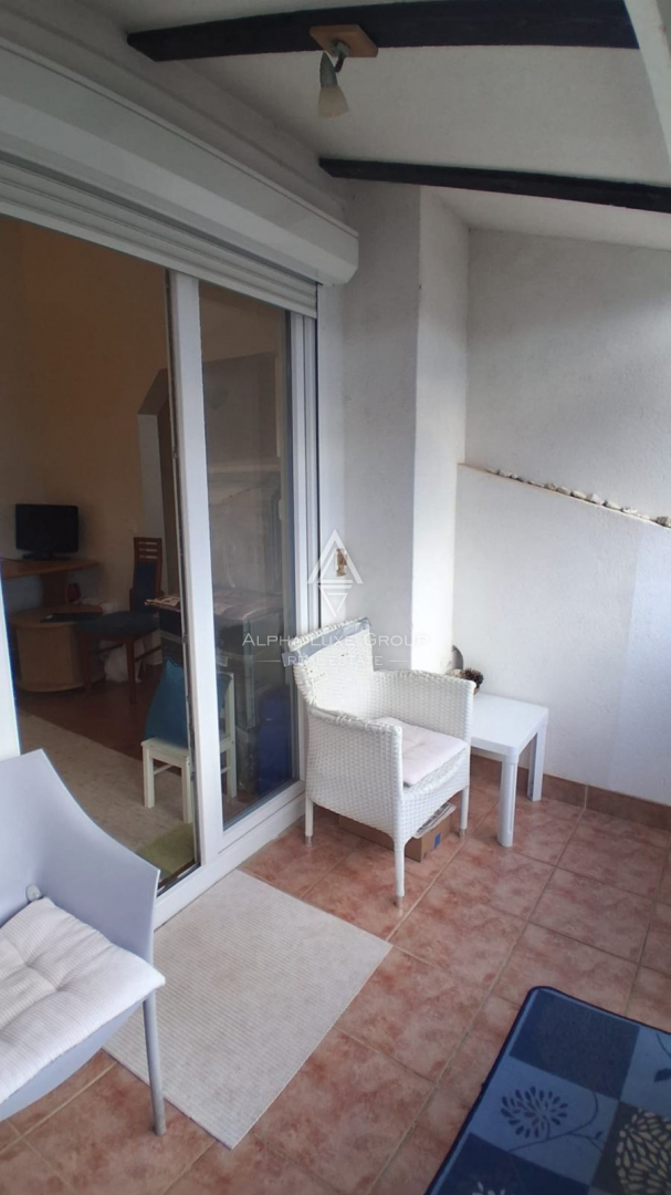 Istra, Červar Porat – Dvosobno stanovanje v mansardi