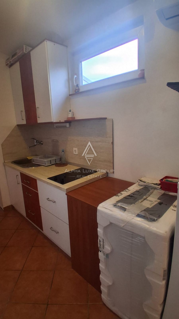 Istra, Červar Porat – Dvosobno stanovanje v mansardi