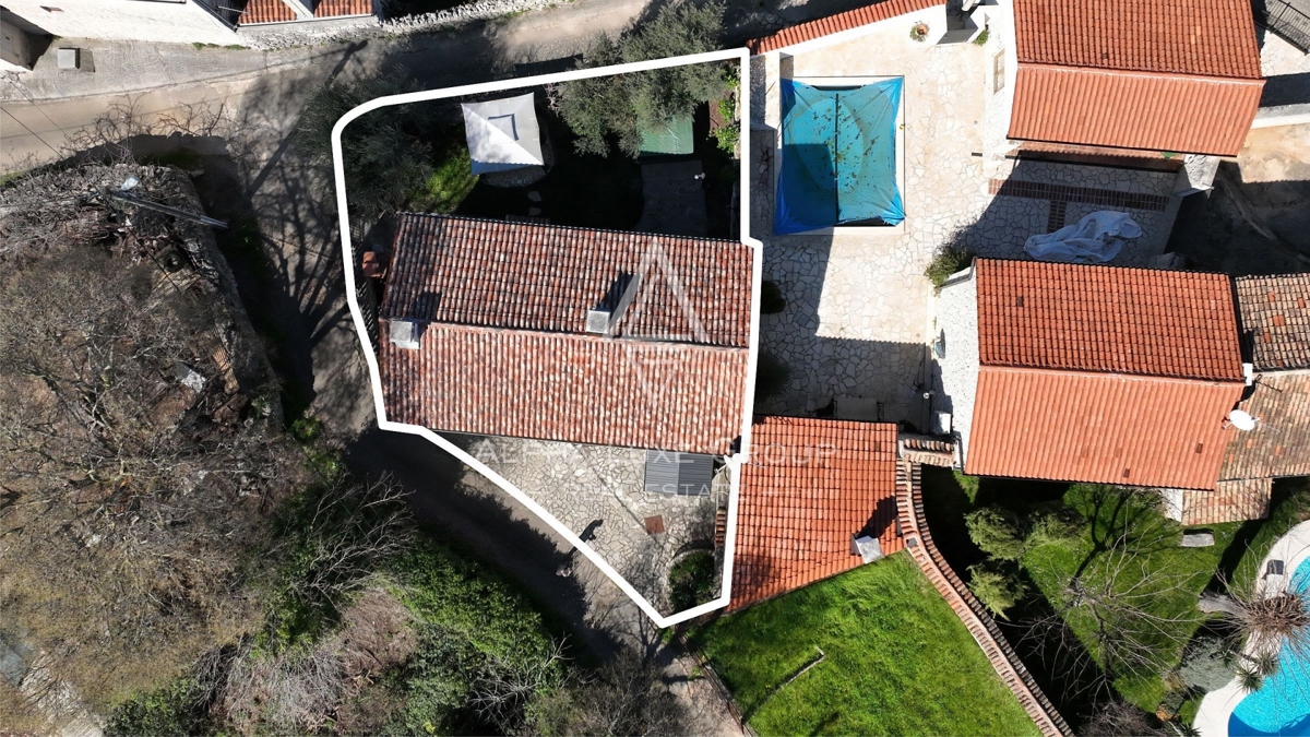 Istra, Kanfanar – Prenovljena kamnita hiša z vrtom