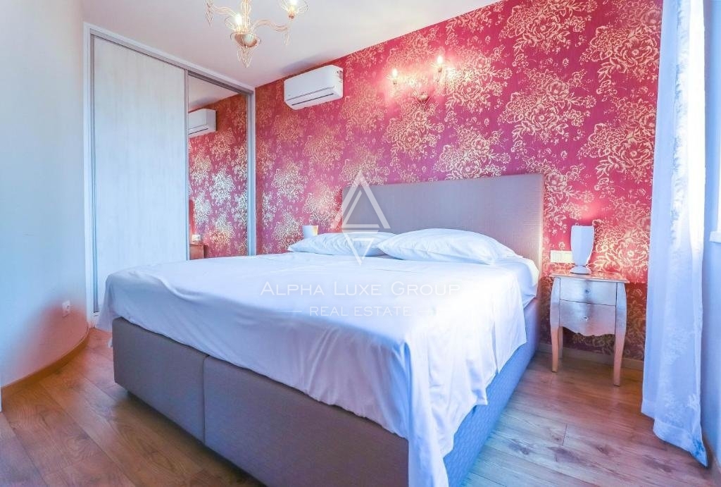 Istra, Poreč, Avtohtona kamnita hiša z bazenom na prodaj