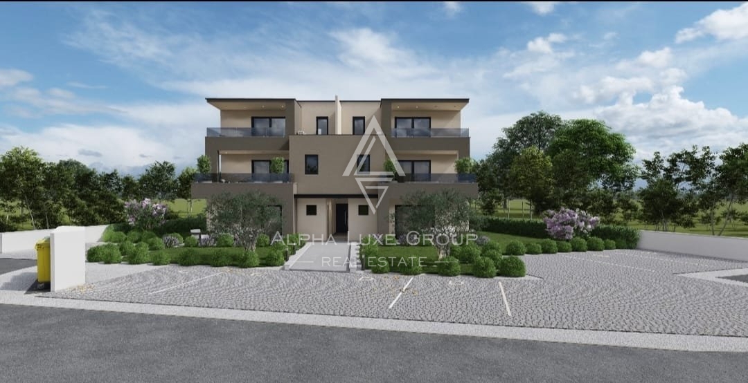 Istra, Poreč - Stanovanje v pritličju z razgledom na Alpe sedaj naprodaj