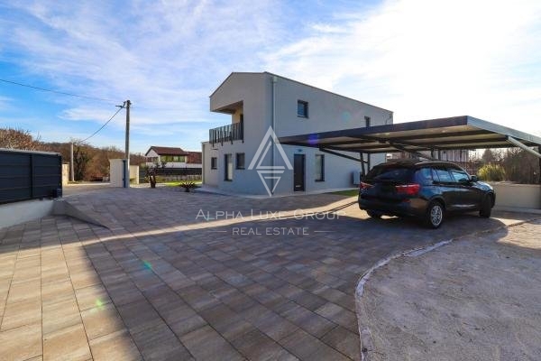 Poreč, Istra - Nova vila z bazenom