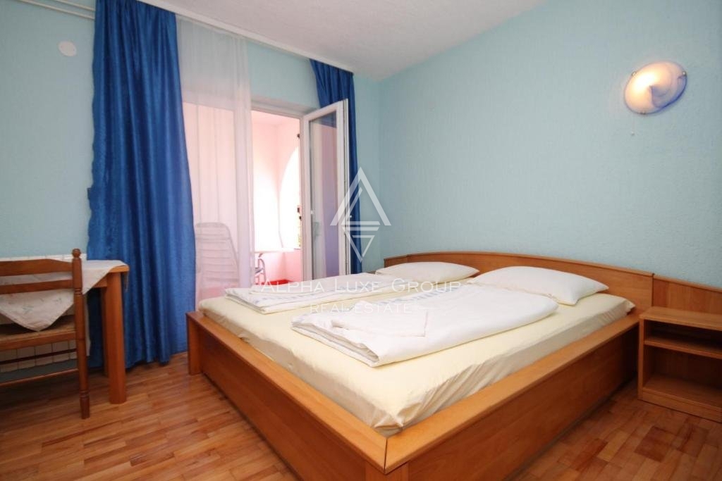 Peroj, Istra: Osupljiv hotel s pogledom na morje, le kratek sprehod od plaže