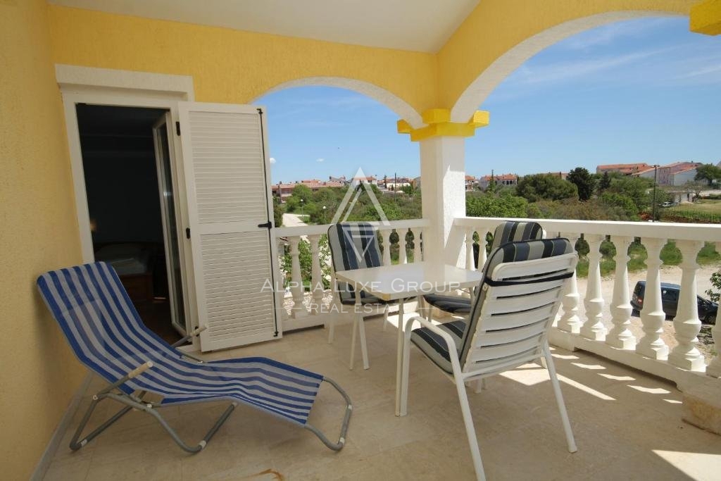 Peroj, Istra: Osupljiv hotel s pogledom na morje, le kratek sprehod od plaže