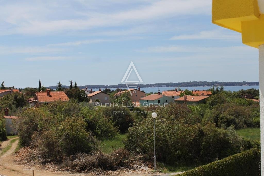 Peroj, Istra: Osupljiv hotel s pogledom na morje, le kratek sprehod od plaže