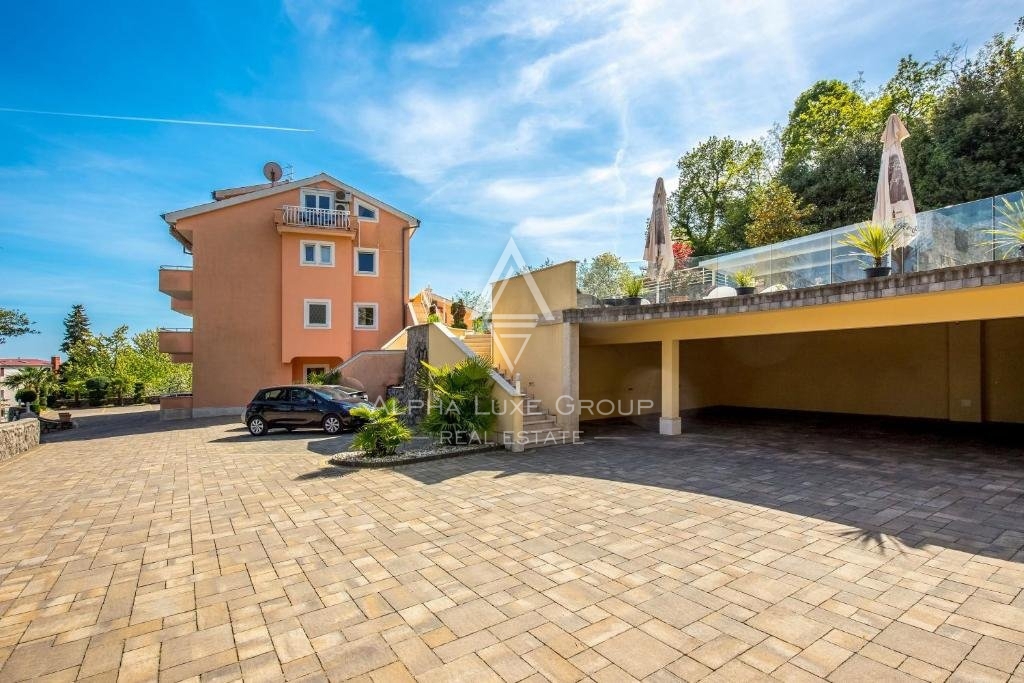 Priložnost za razvoj razkošnega letovišča v Opatiji, Lovran
