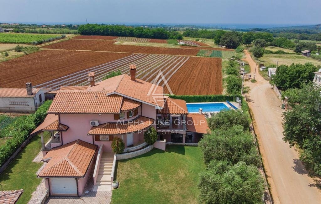 Moderna vila z bazenom in panoramskim pogledom, Istra, Poreč