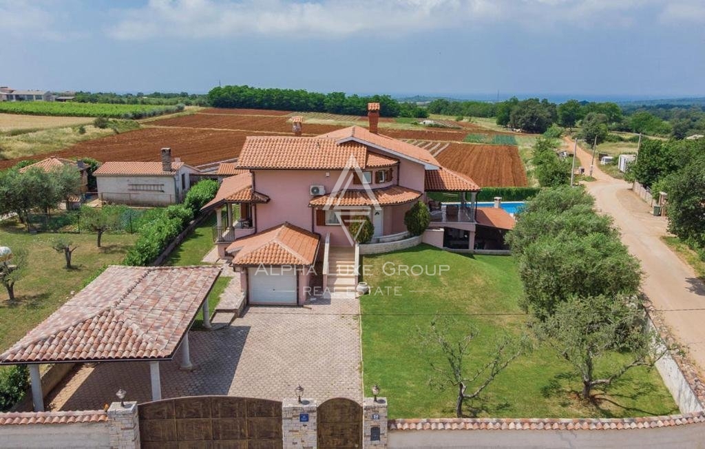 Moderna vila z bazenom in panoramskim pogledom, Istra, Poreč
