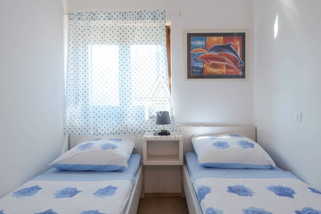 VILA Z BAZENOM NA MIRI LOKACIJI, ISTRA , POREČ