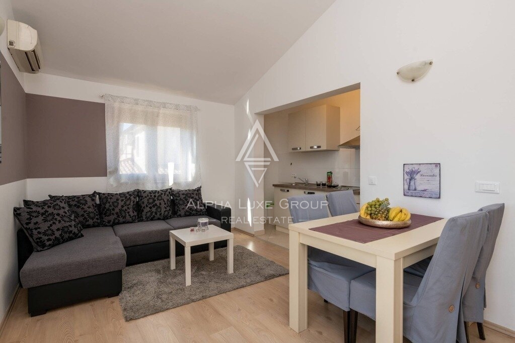 VILA Z BAZENOM NA MIRI LOKACIJI, ISTRA , POREČ