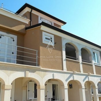 Apartma blizu morja z velikim vrtom in bazenom, ISTRA, Poreč