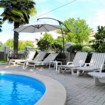 Apartma blizu morja z velikim vrtom in bazenom, ISTRA, Poreč
