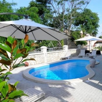 Apartma blizu morja z velikim vrtom in bazenom, ISTRA, Poreč