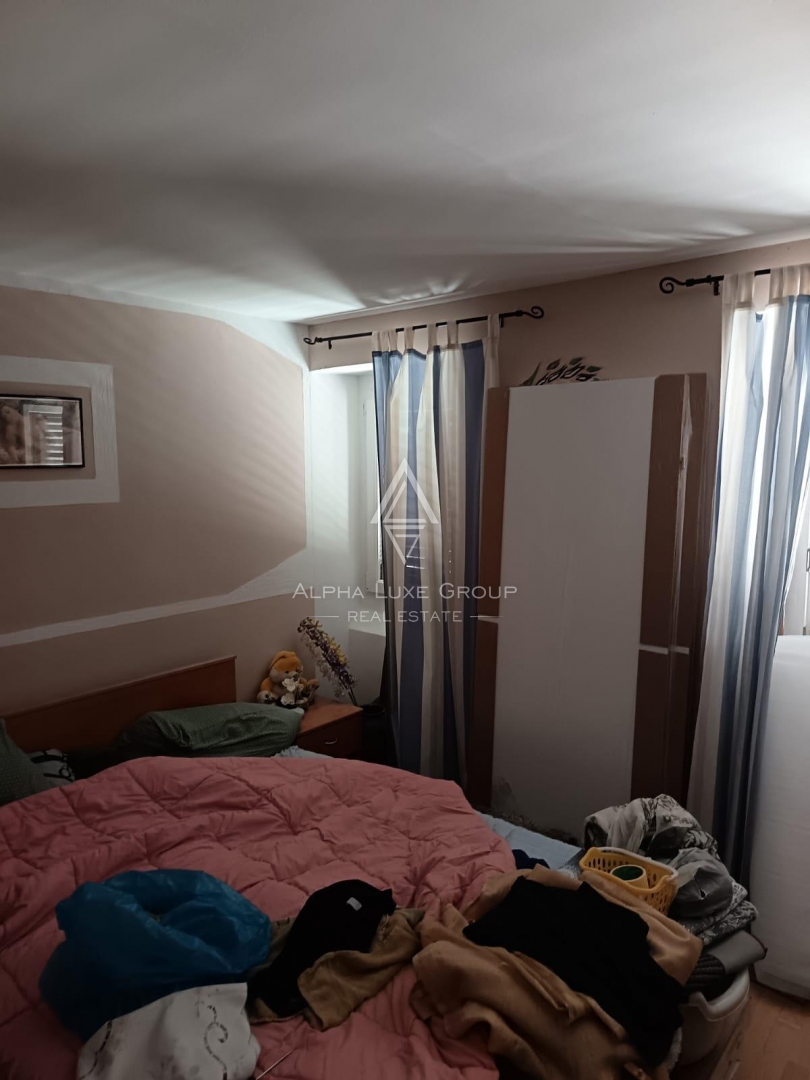 Vodnjan, Istra: Prenovljeno 3-sobno stanovanje s podstrešjem
