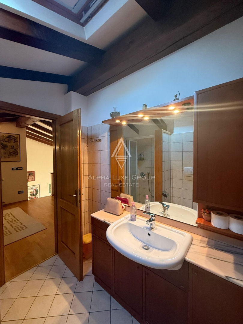 Istra, Buje: Čarobna kamnita hiša z vrtom