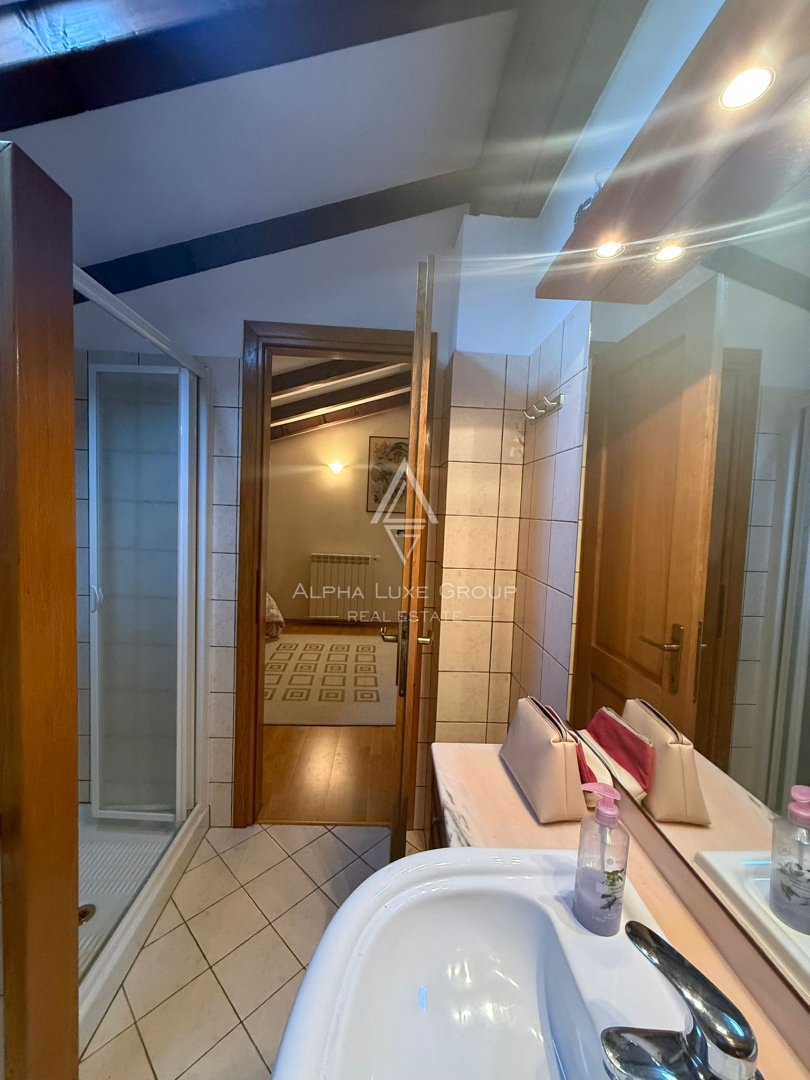 Istra, Buje: Čarobna kamnita hiša z vrtom