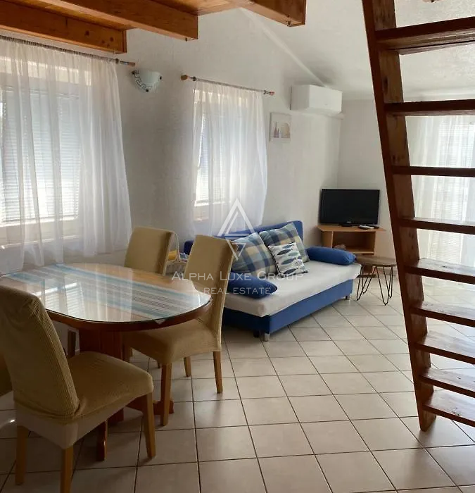 Istra, Medulin: Apartmajska hiša blizu morja