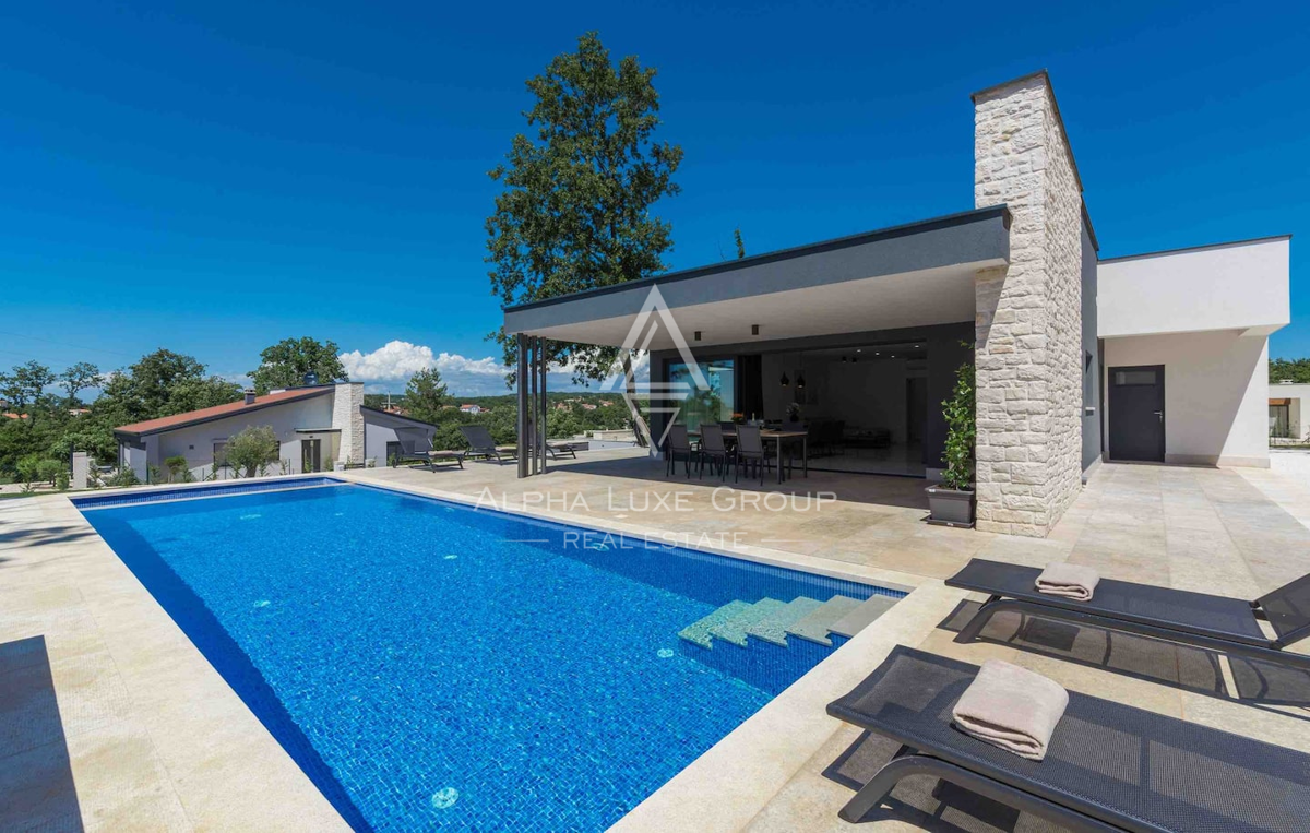 Istra, Žminj: Moderna pritlična hiša z bazenom