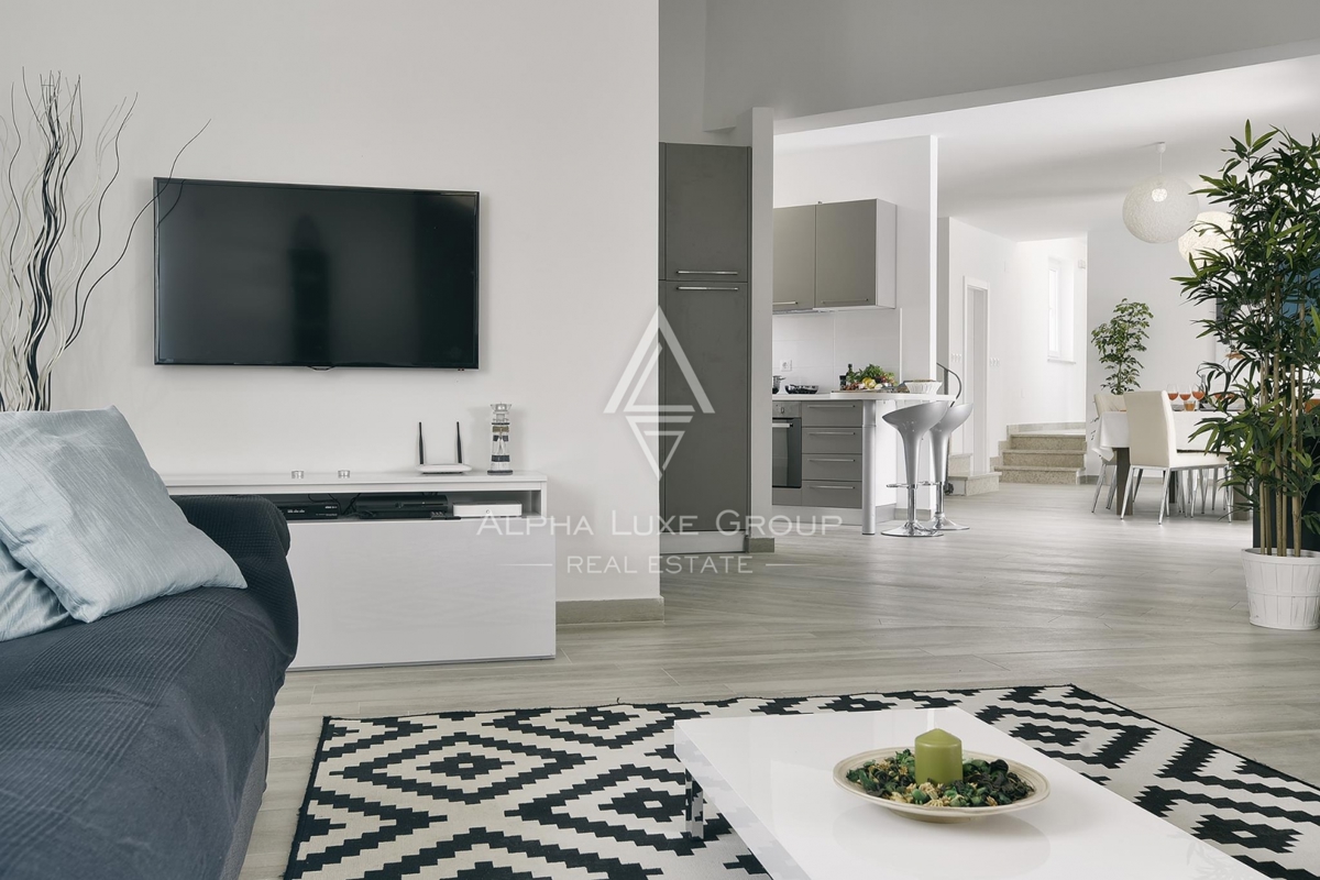 Istra, Medulin – Dve elegantni vili z bazeni