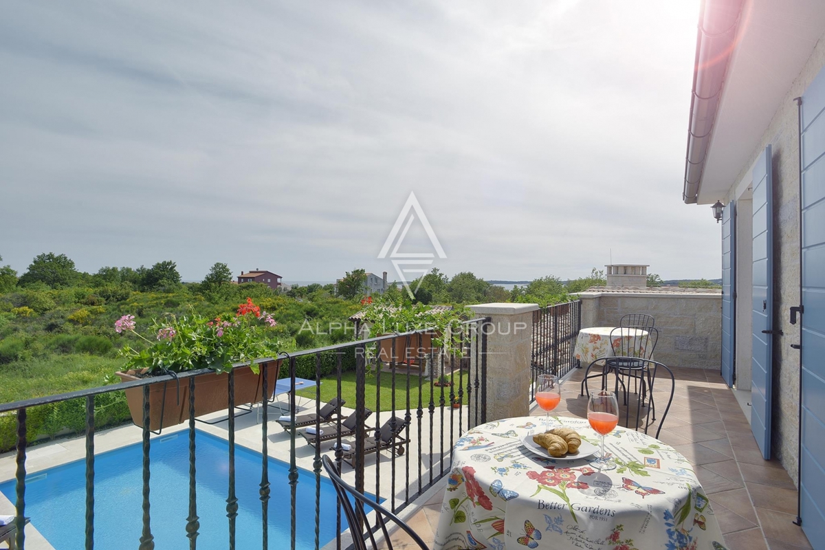 Istra, Medulin – Dve elegantni vili z bazeni