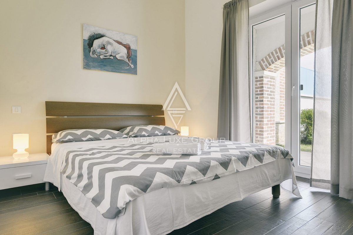 Istra, Medulin – Dve elegantni vili z bazeni