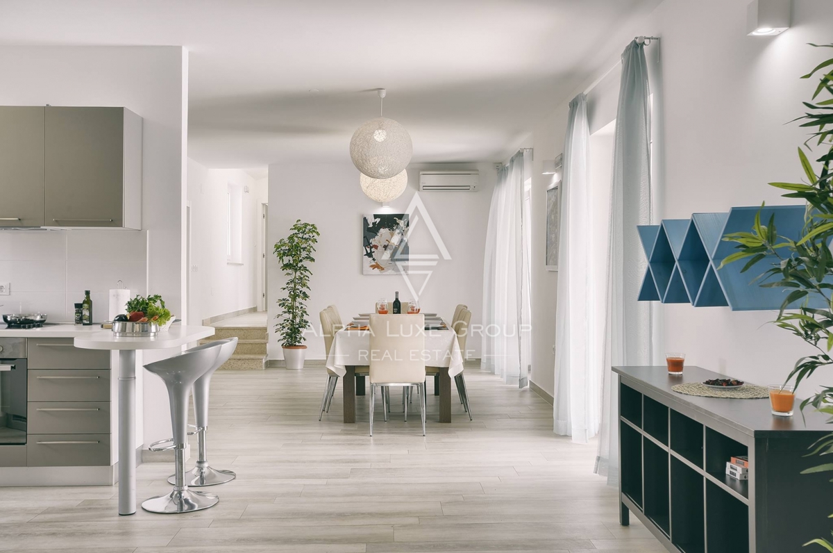 Istra, Medulin – Dve elegantni vili z bazeni