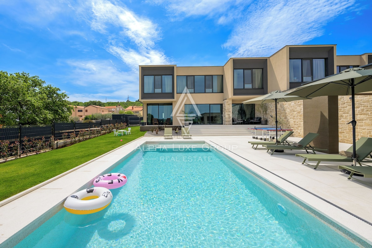 Istra, Rovinj: Moderna vila z bazenom in intimo