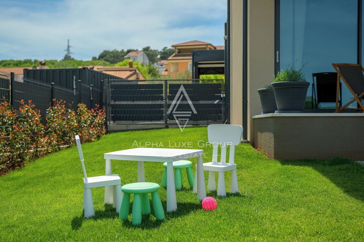 Istra, Rovinj: Moderna vila z bazenom in intimo