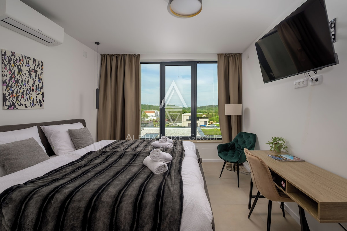 Istra, Rovinj: Moderna vila z bazenom in intimo