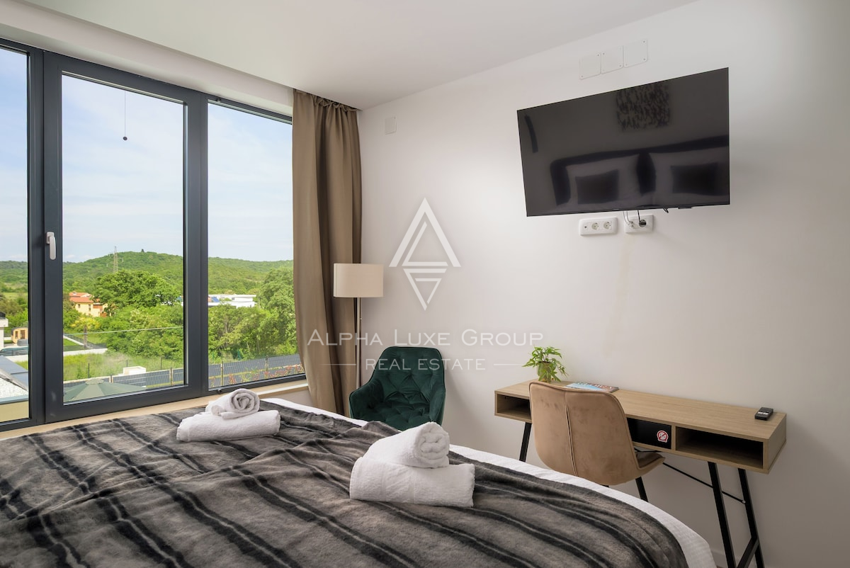 Istra, Rovinj: Moderna vila z bazenom in intimo