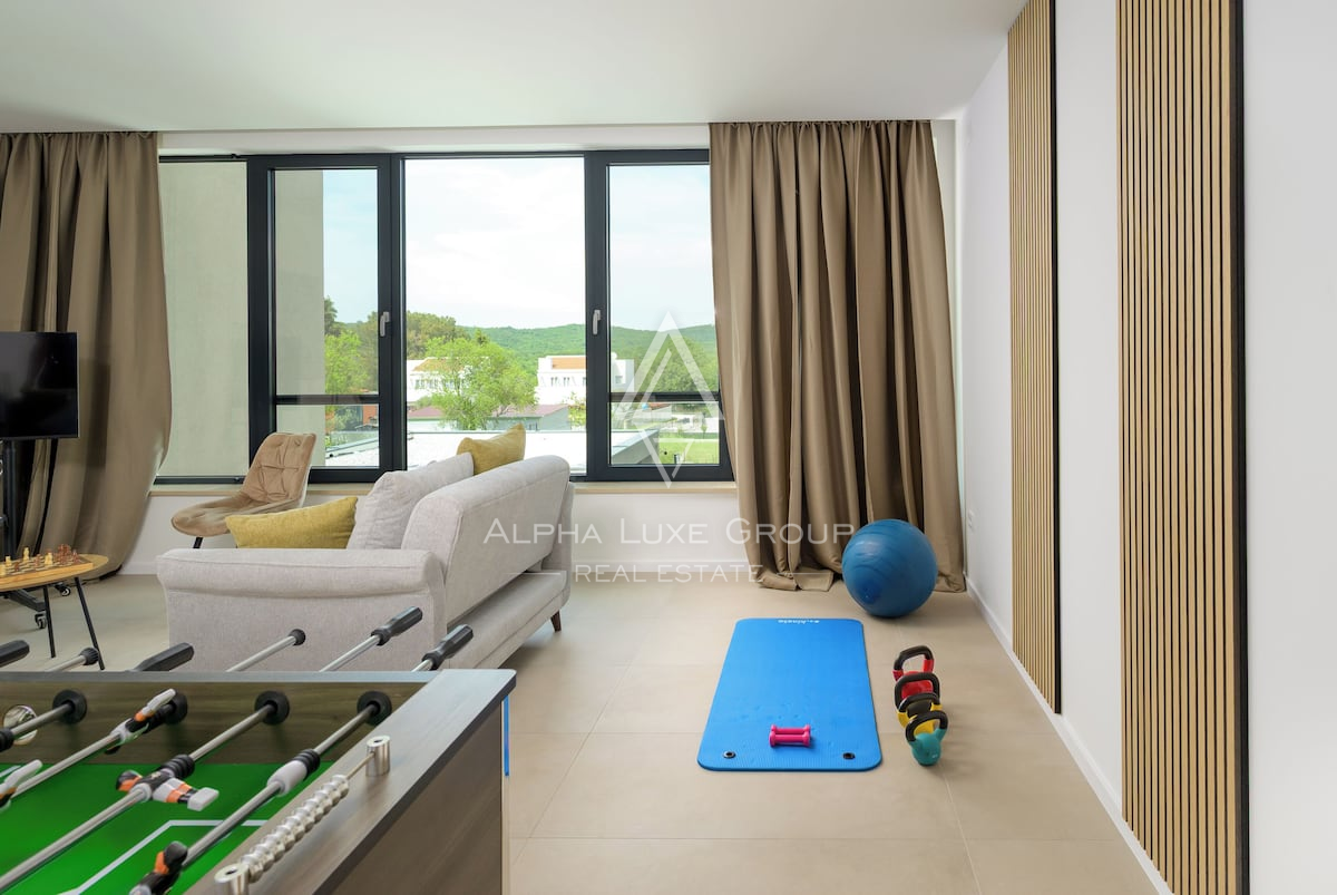 Istra, Rovinj: Moderna vila z bazenom in intimo