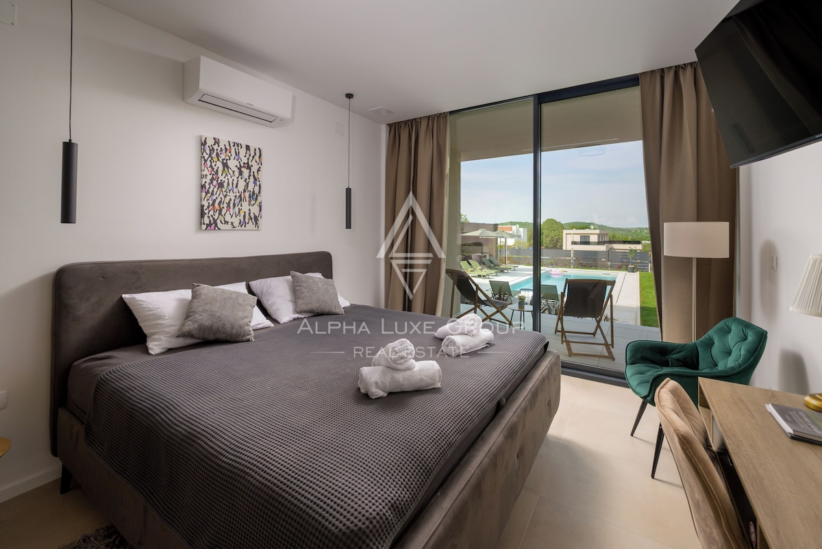 Istra, Rovinj: Moderna vila z bazenom in intimo