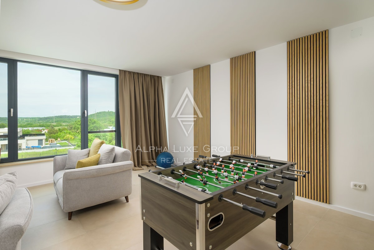 Istra, Rovinj: Moderna vila z bazenom in intimo