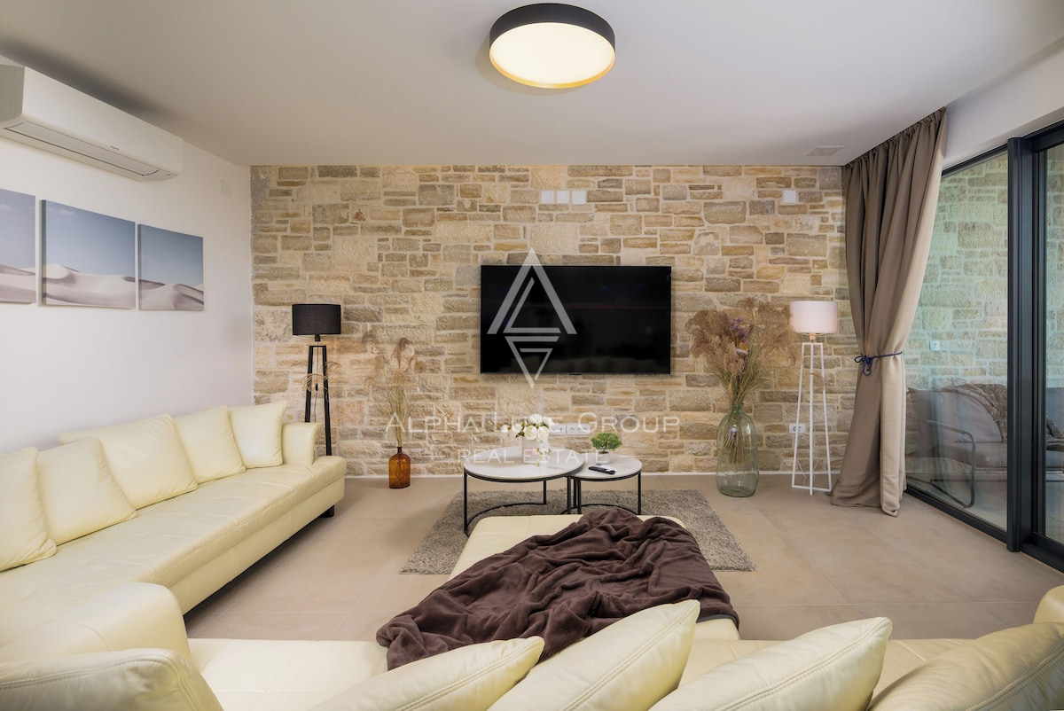 Istra, Rovinj: Moderna vila z bazenom in intimo