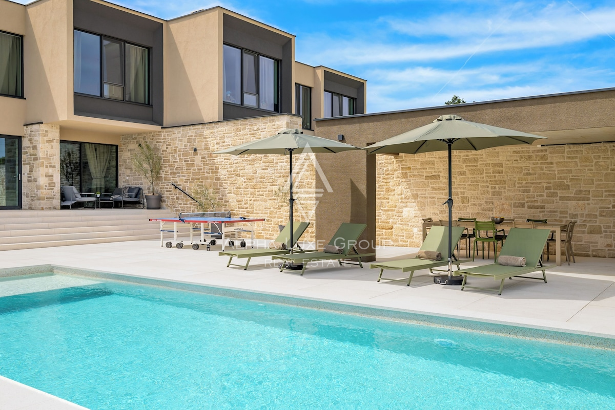 Istra, Rovinj: Moderna vila z bazenom in intimo