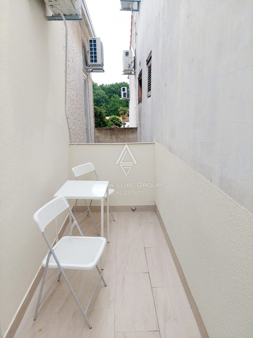 Istra, Červar Porat – Stanovanje z galerijo ob morju